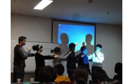 通过游戏讲述问题